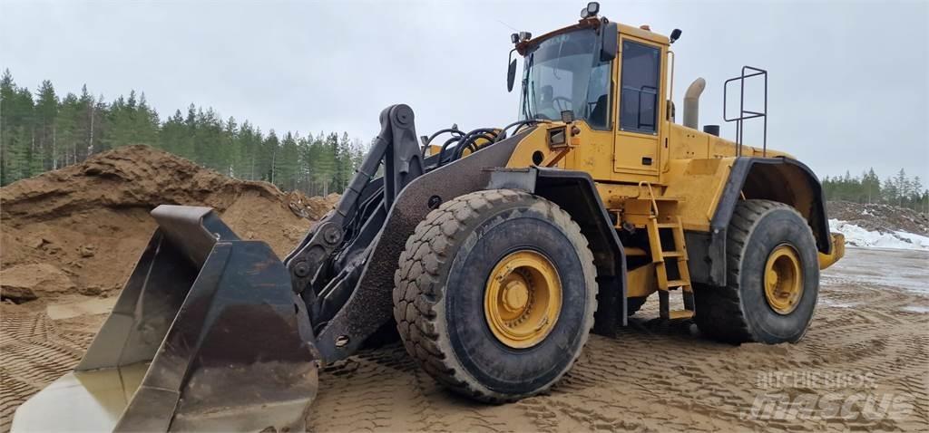 Volvo L220E Wielladers