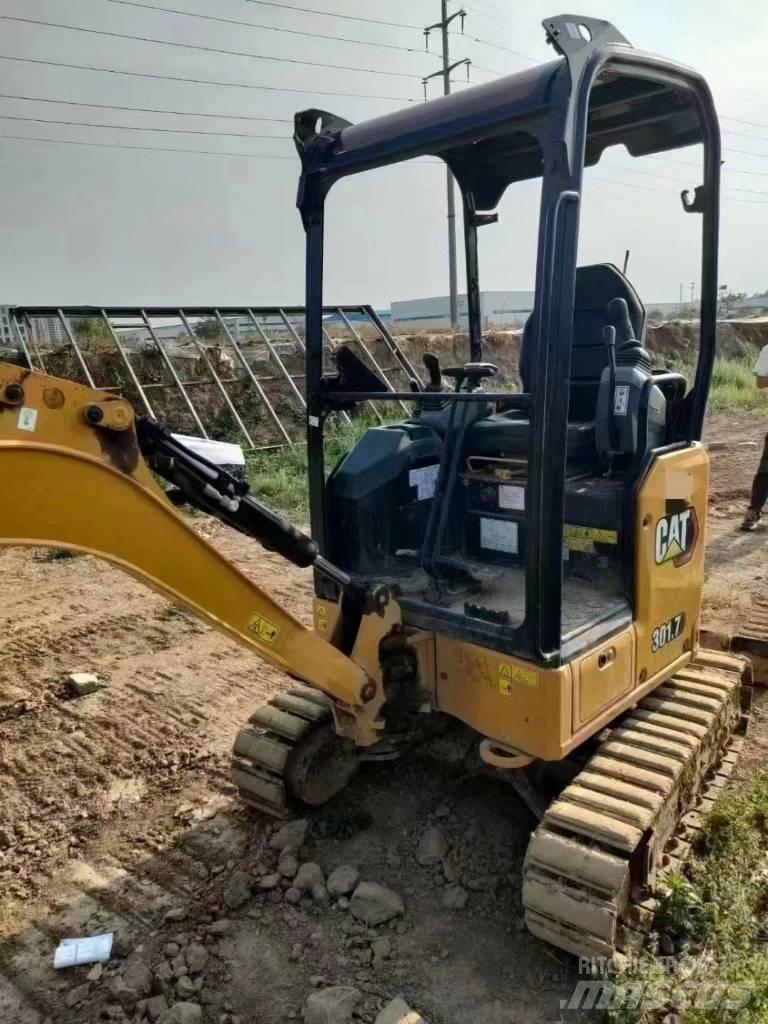 CAT 301.7 Minigraafmachines < 7t