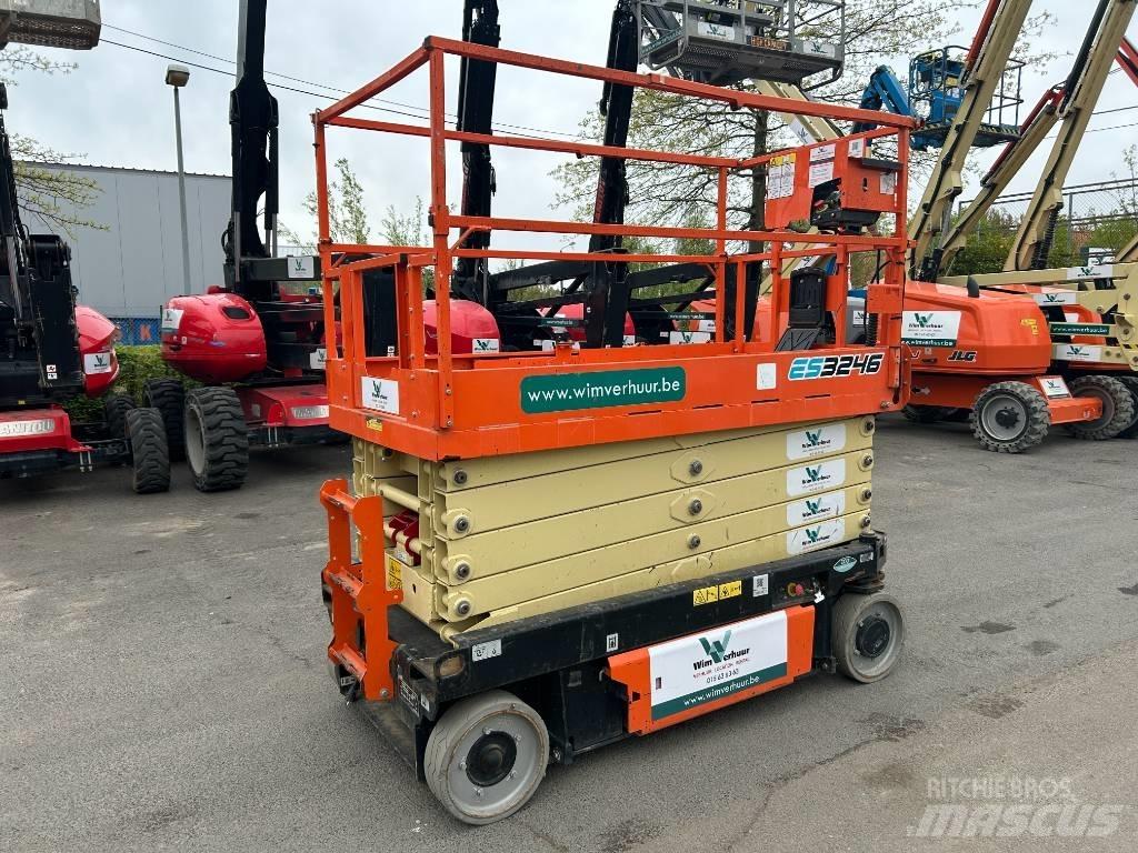 JLG 3246 ES Schaarhoogwerkers