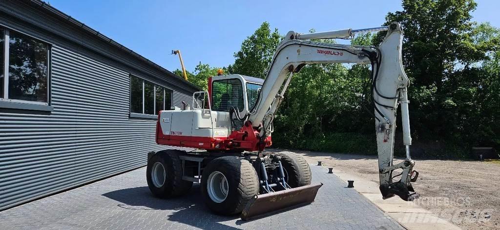 Takeuchi TB070 W Midigraafmachines 7t - 12t