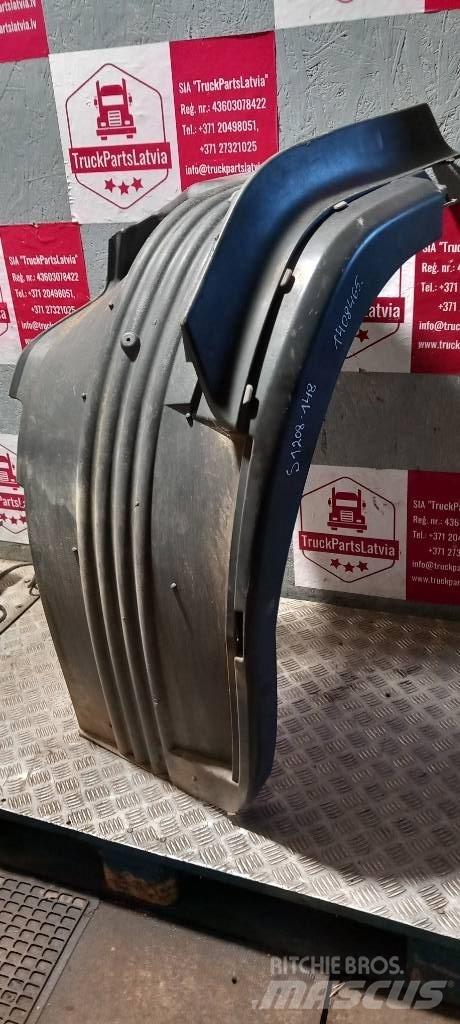 Scania 94 D.   1408465 Cabine en interieur