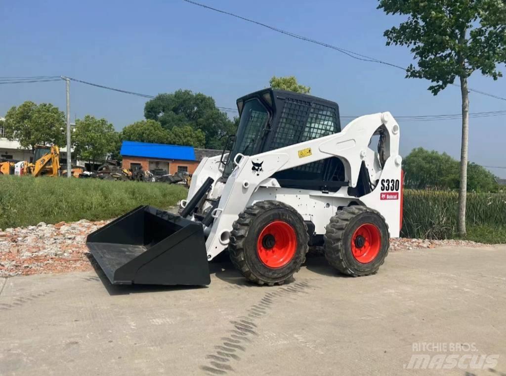 Bobcat S 330 Schrankladers