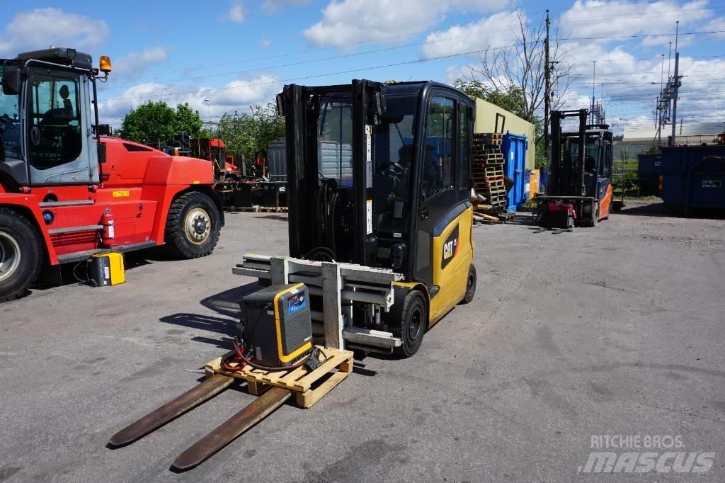 CAT EP25N Elektrische heftrucks