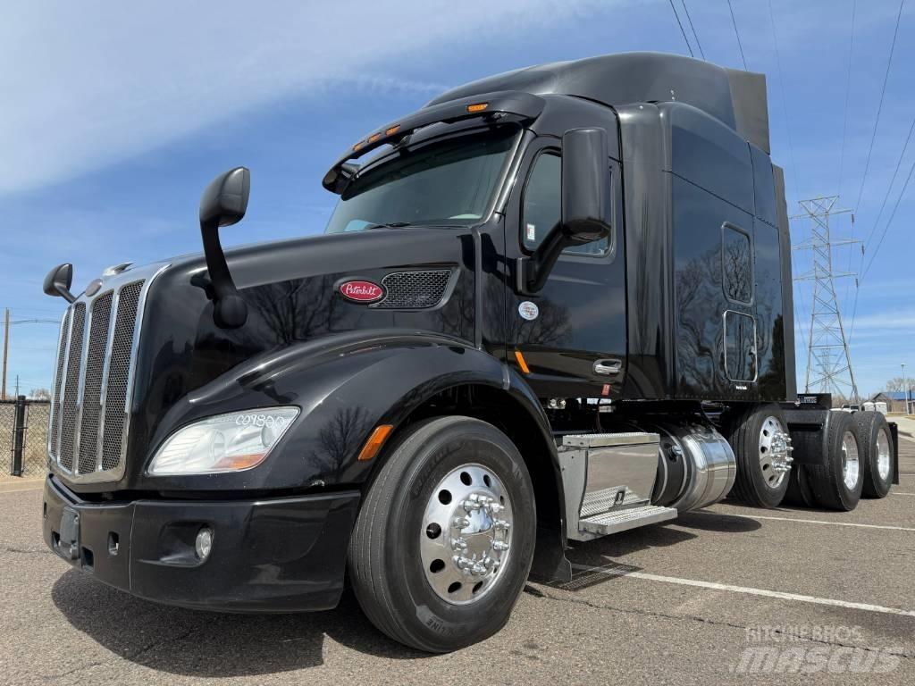 Peterbilt 579 Trekkers