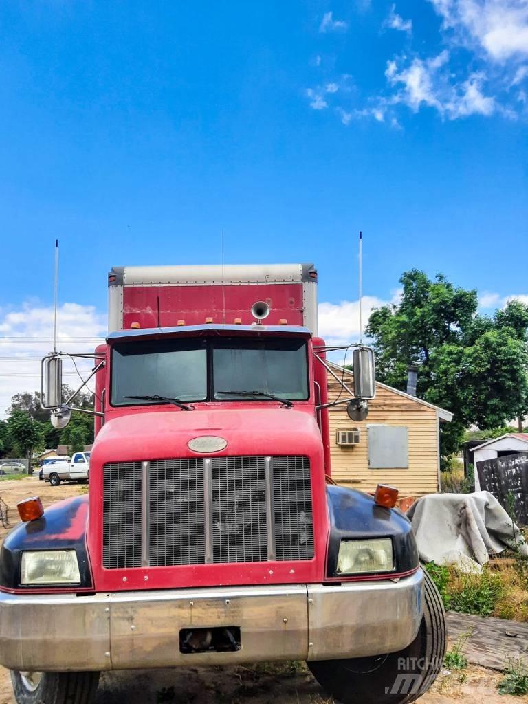 Peterbilt 330 Anders