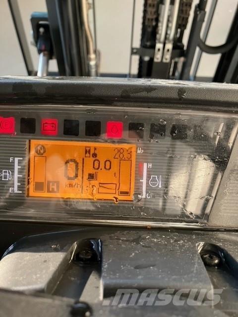 Mitsubishi FD25N3 Diesel heftrucks