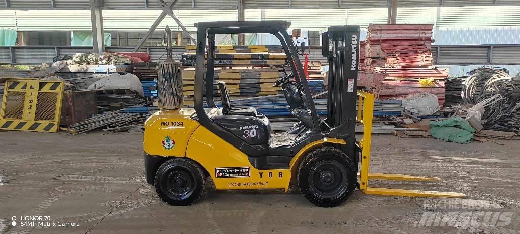Komatsu FD 30 T-14 Diesel heftrucks