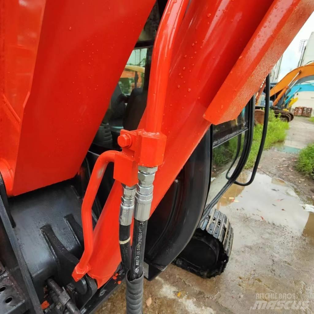 Hitachi ZX 60 Minigraafmachines < 7t