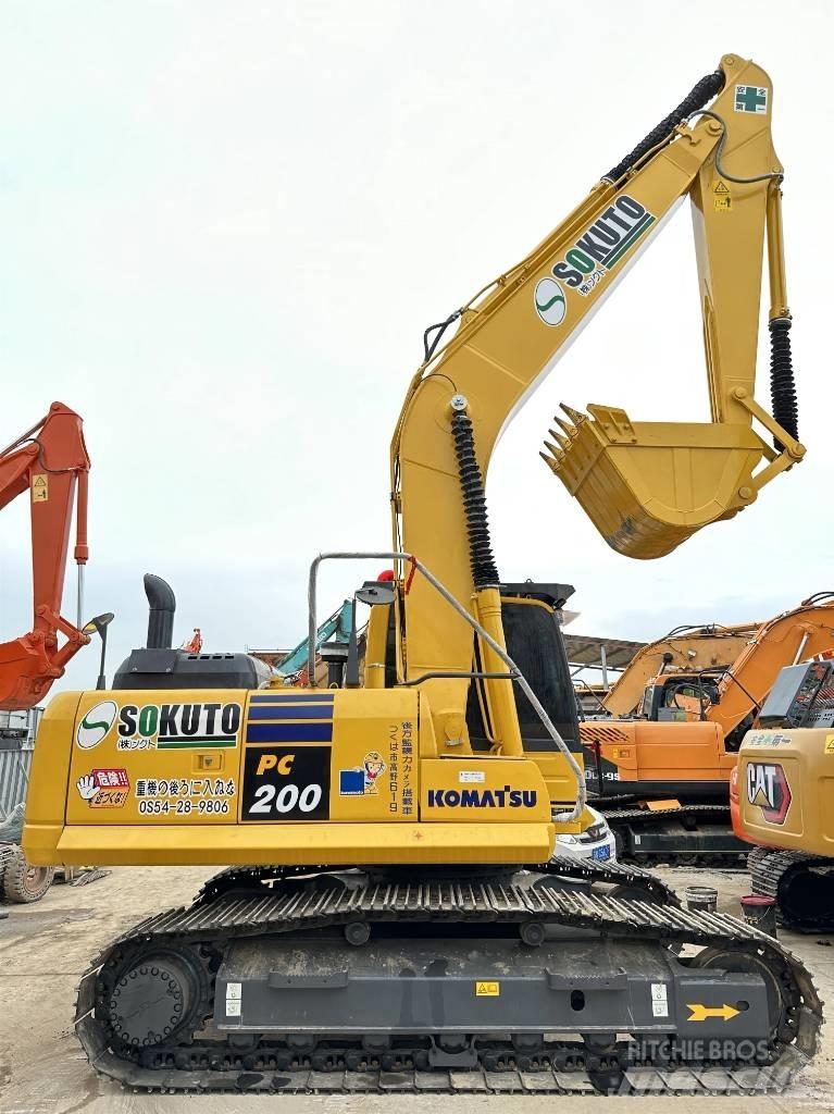 Komatsu PC200-8 Rupsgraafmachines