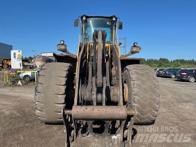 Volvo L220D Wielladers
