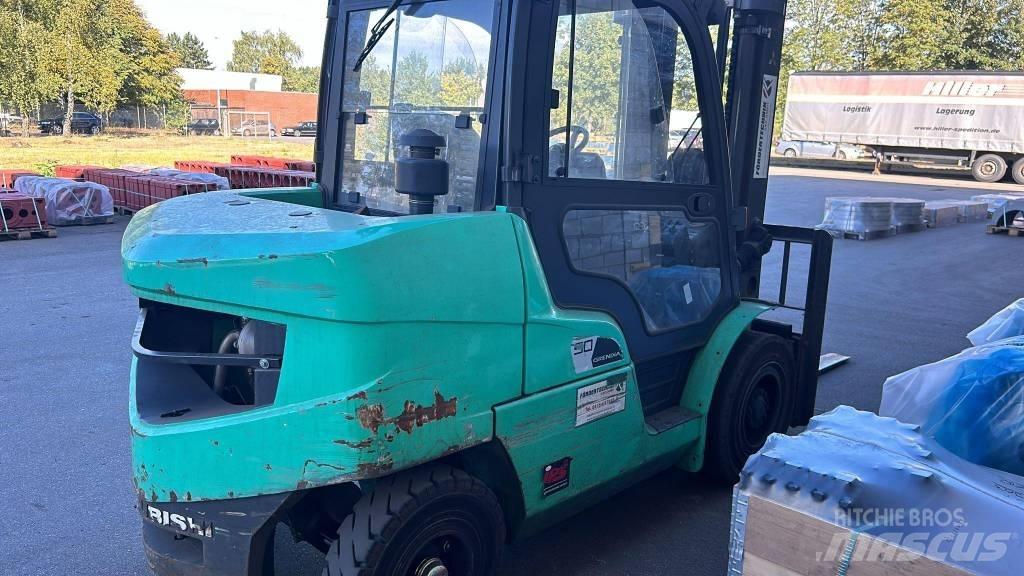 Mitsubishi FD 50 Diesel heftrucks