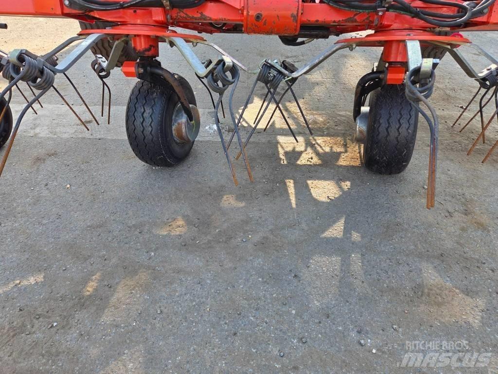 Fella TH 900 Trans Schudders
