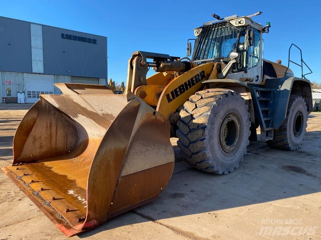 Liebherr L 586 Wielladers