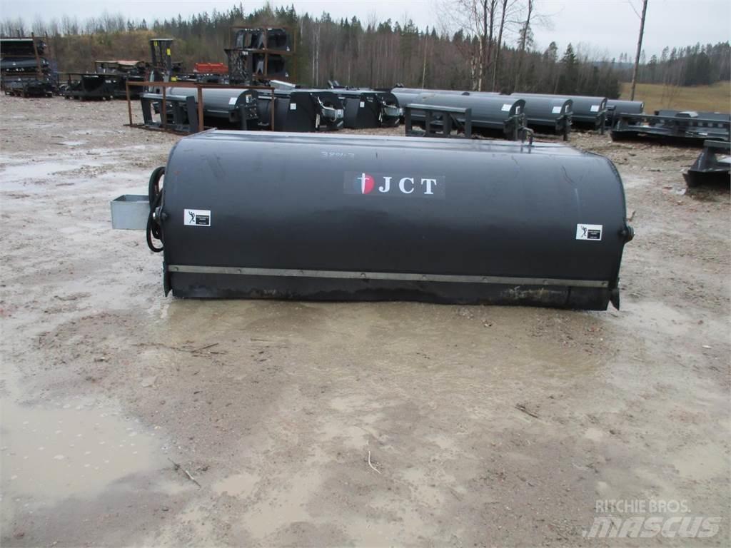  JCT lakaisukone Veegmachines