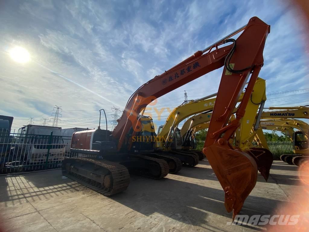 Hitachi ZX 240 Rupsgraafmachines