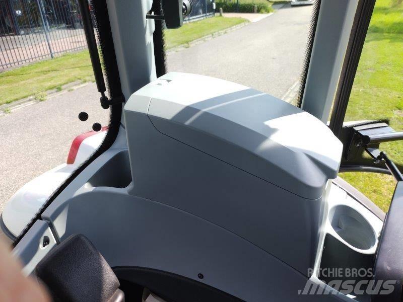Valtra T 175 A Tractoren