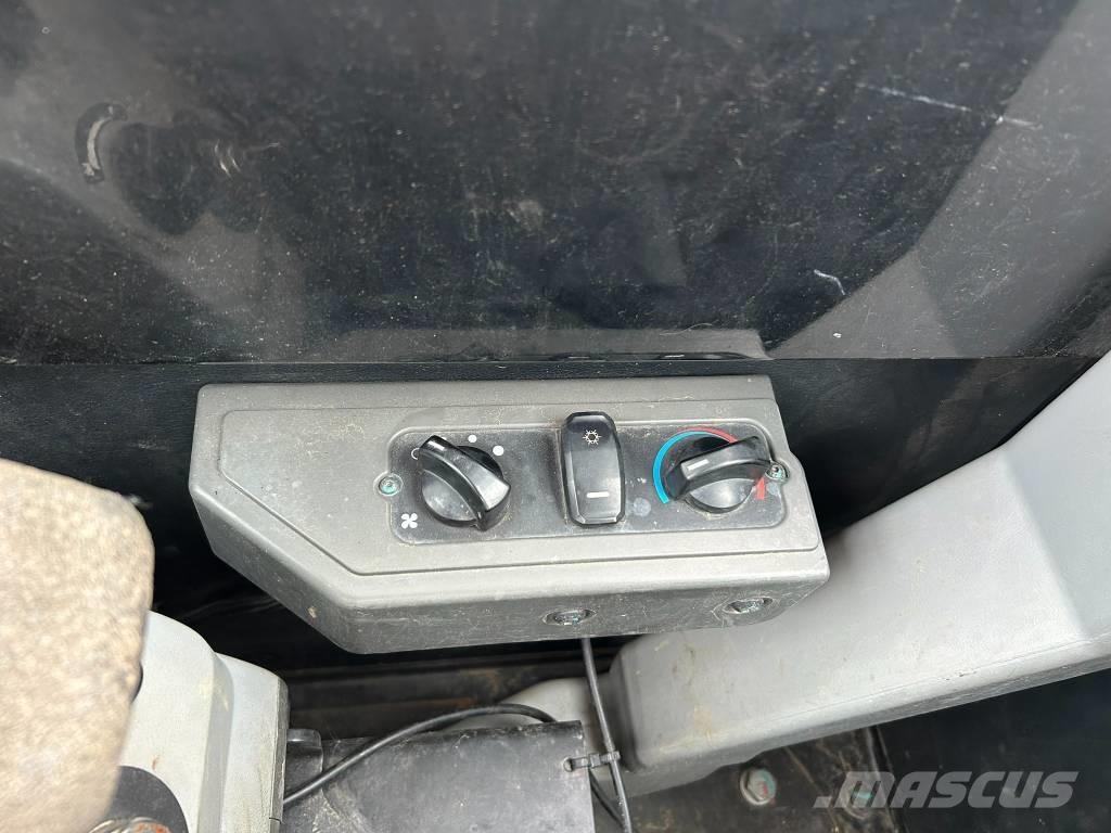 CAT 305.5 Rupsgraafmachines