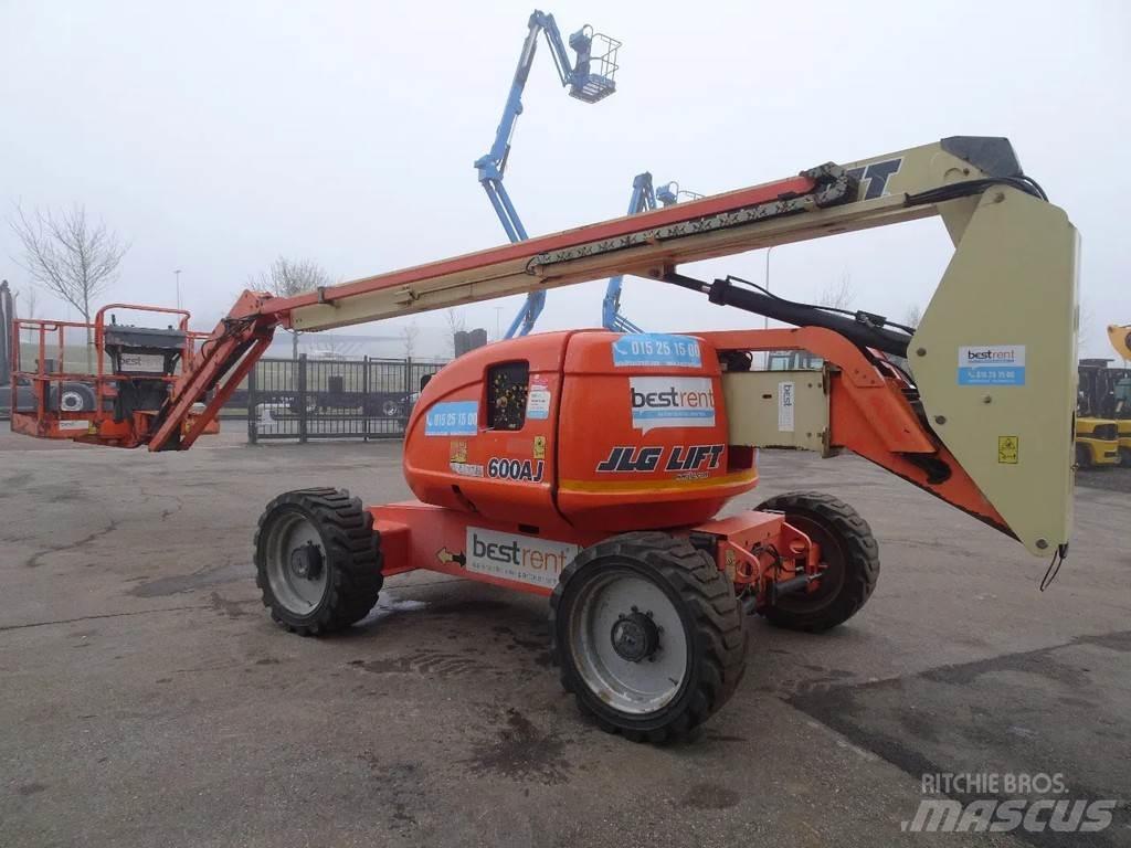 JLG 600AJ Knikarmhoogwerkers