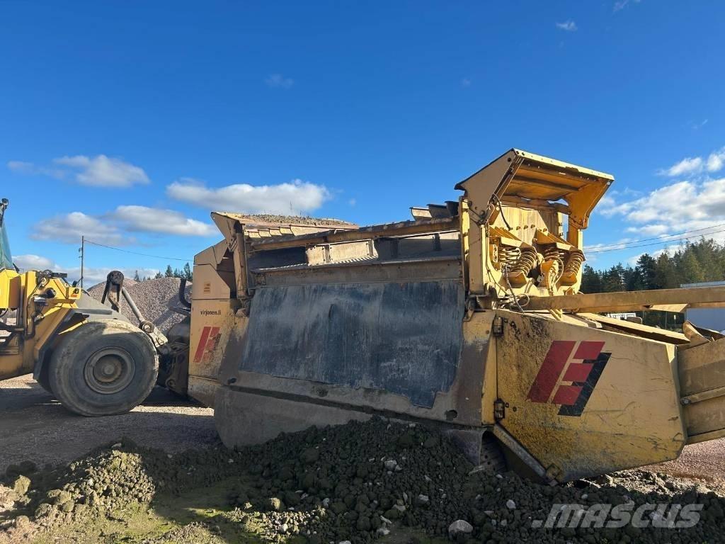Extec RoboTrac Mobiele zeefinstallaties