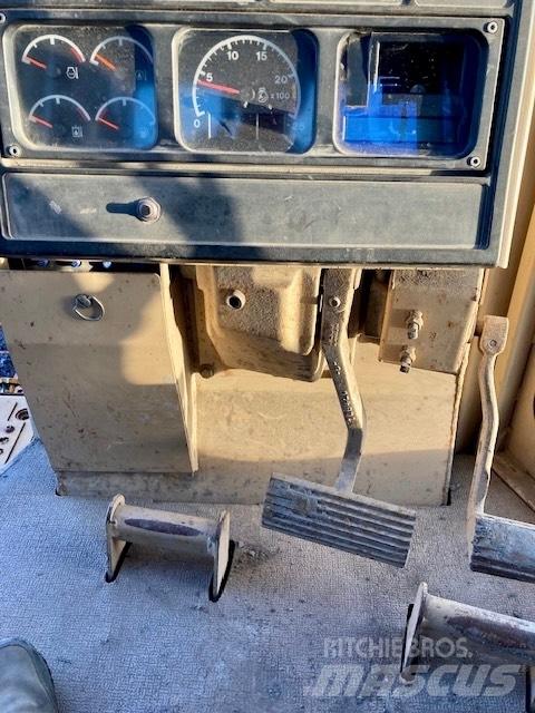CAT D 11 R Rupsdozers