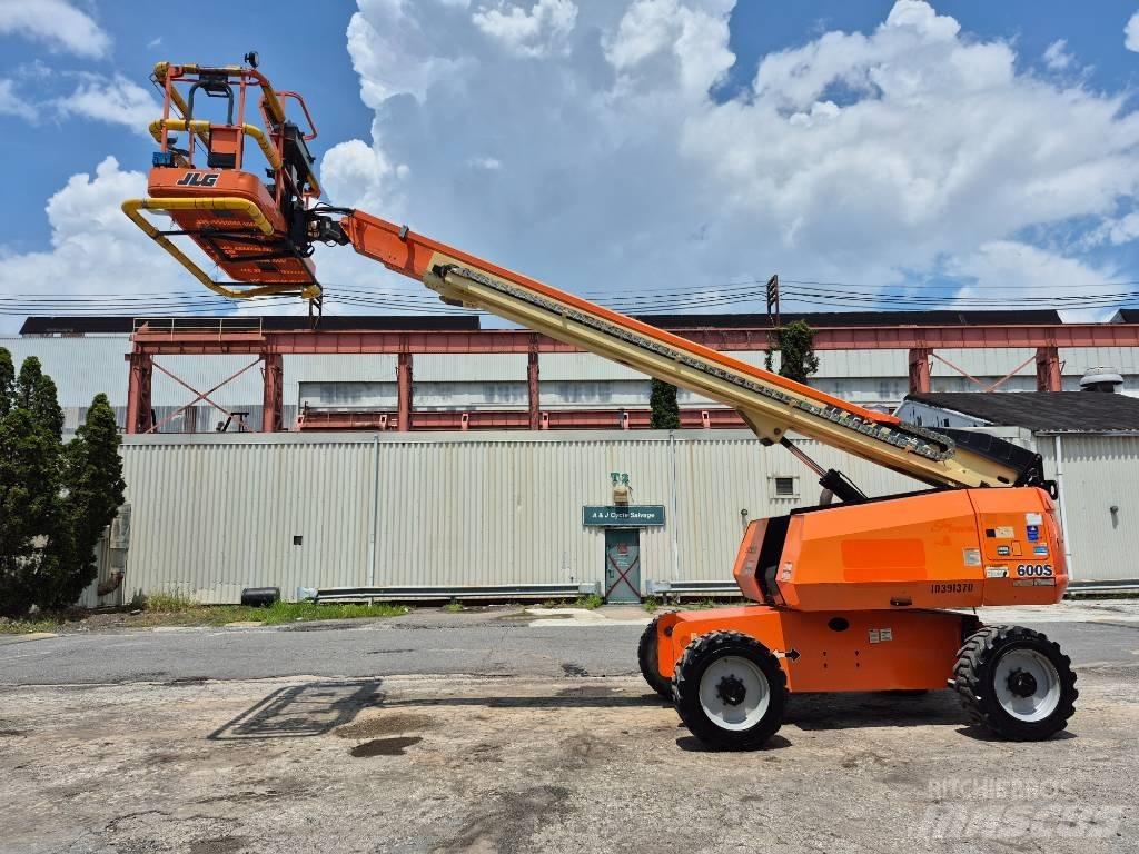 JLG 800 S Knikarmhoogwerkers
