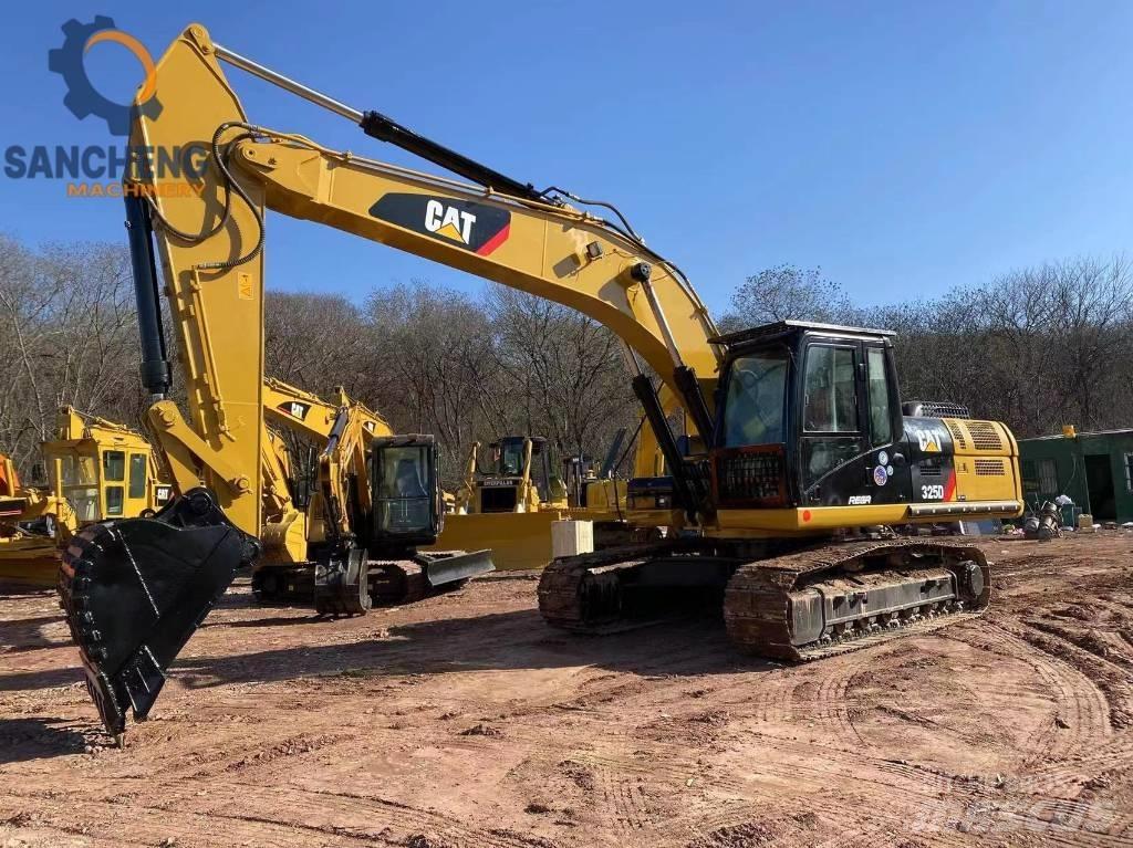 CAT 325 D Rupsgraafmachines