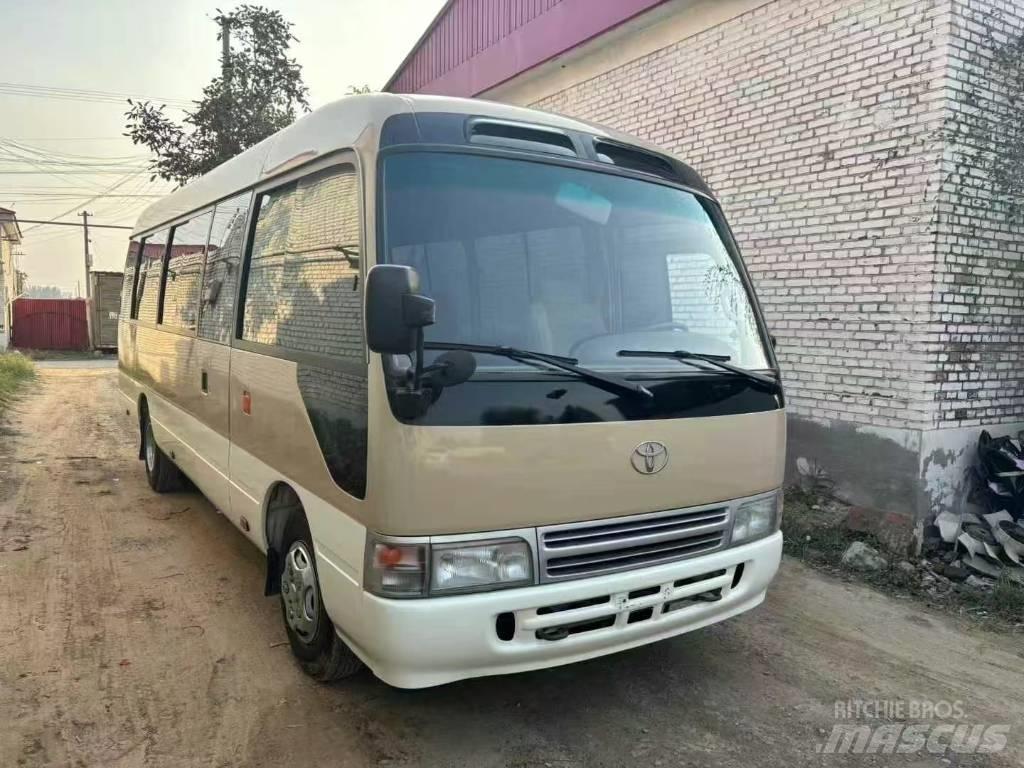 Toyota Coaster Intercitybussen