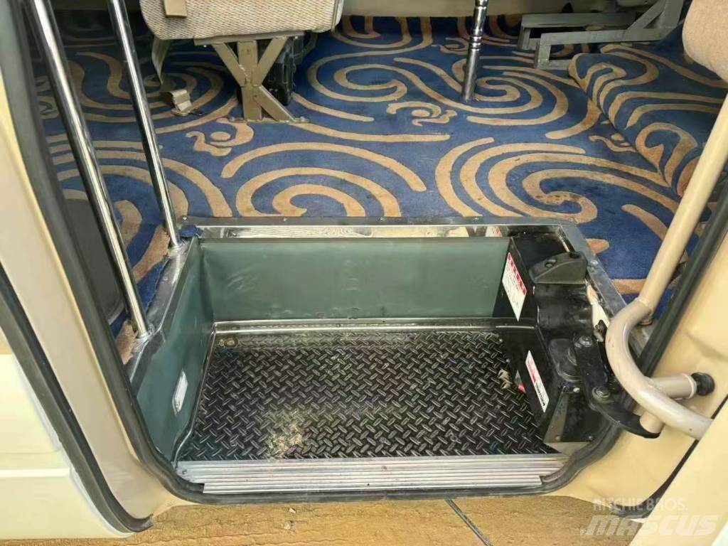 Toyota Coaster Intercitybussen