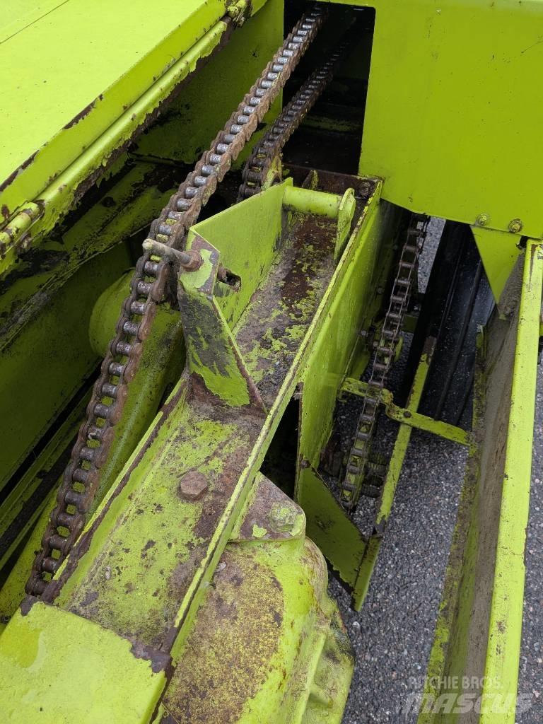CLAAS Markant 40 Vierkante balenpers