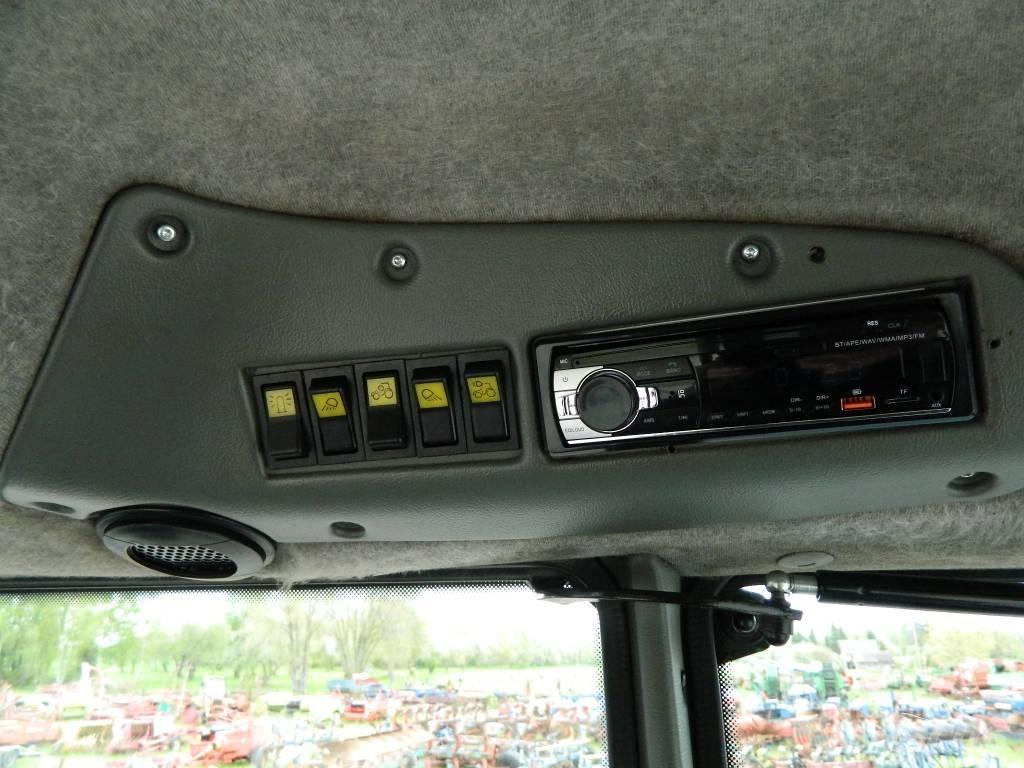 Valtra C 130 Tractoren