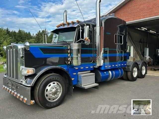 Peterbilt 389 Trekkers