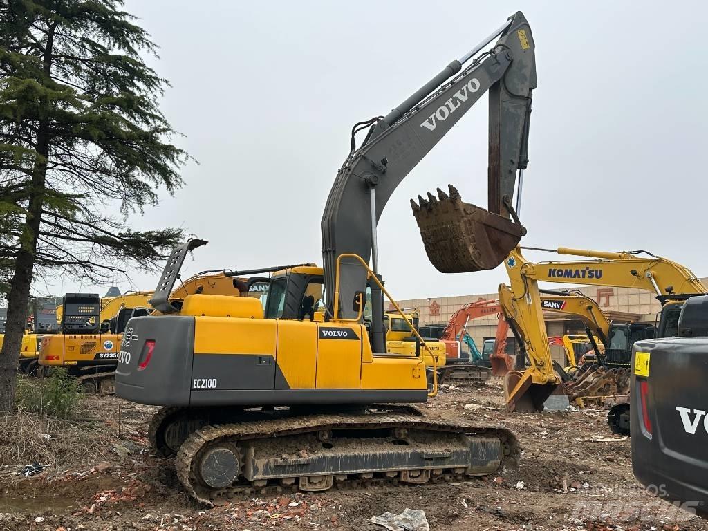 Volvo EC210D Rupsgraafmachines