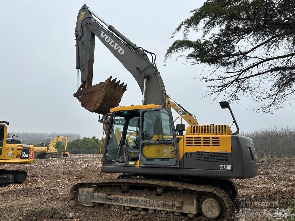 Volvo EC210D Rupsgraafmachines