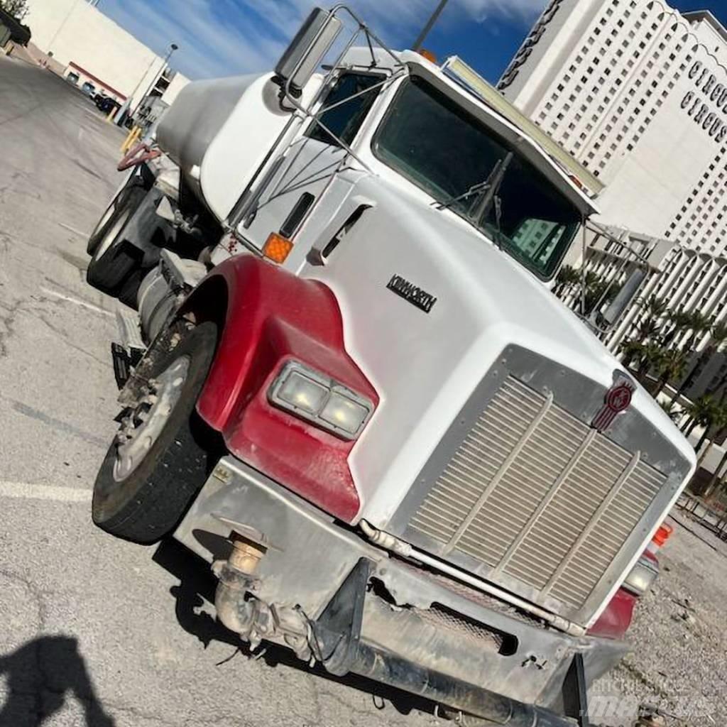 Kenworth T 800 Water tankwagens