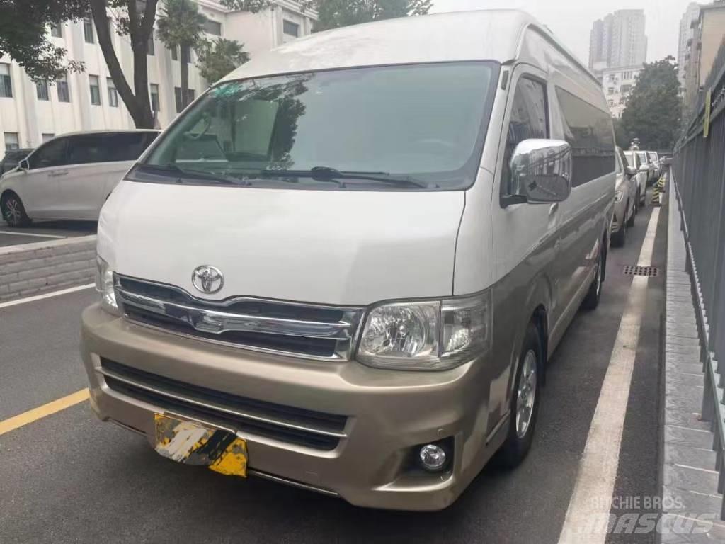 Toyota Coaster Intercitybussen