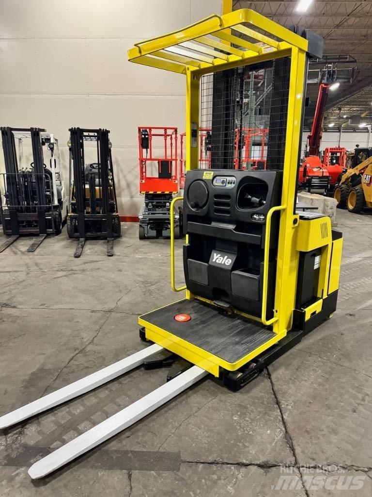 Yale OS030EF Orderpicker voor middelhoog niveau