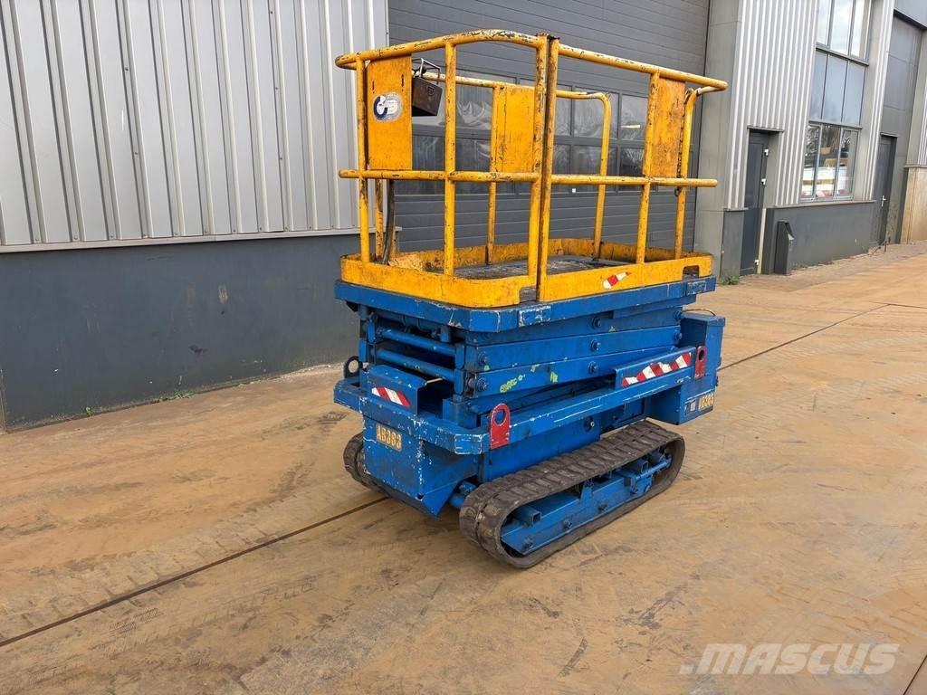 Aichi RV042 Schaarhoogwerkers