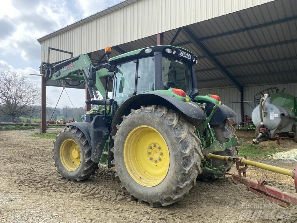 John Deere 6100 M Tractoren