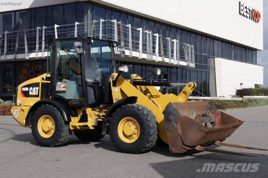 CAT 906M Wielladers