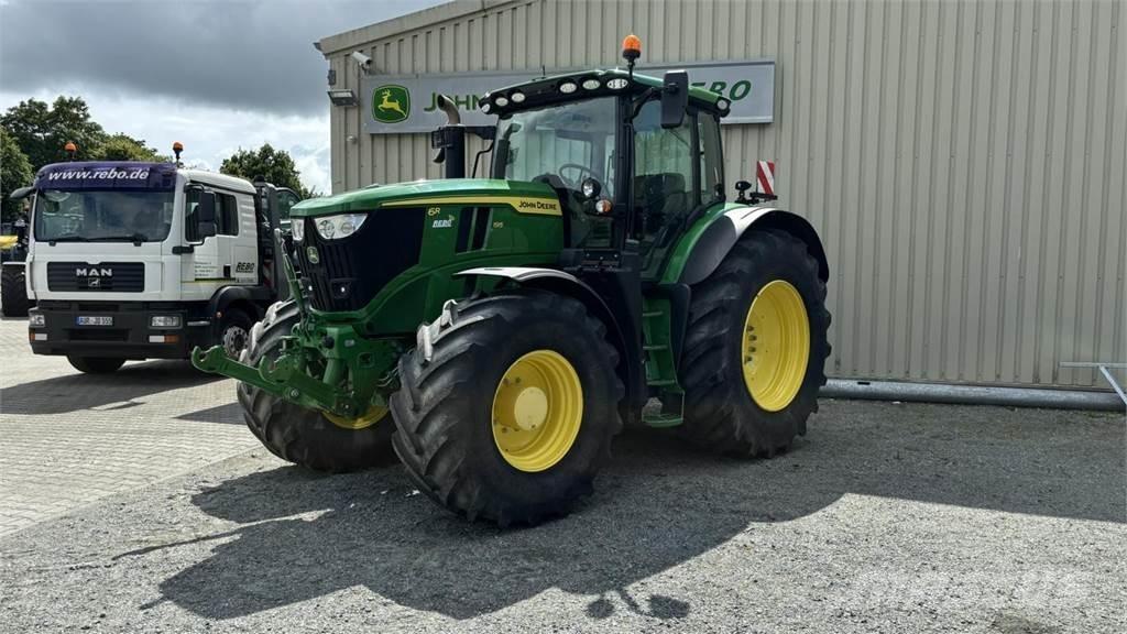 John Deere 6R195 Tractoren