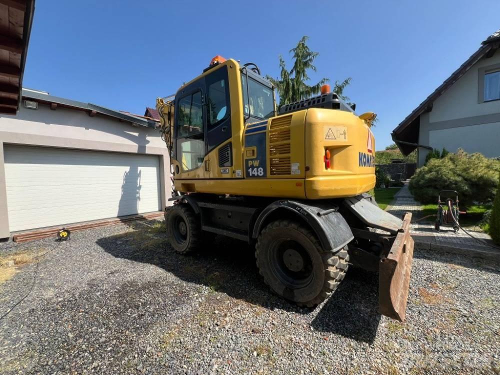 Komatsu PW 148-8 Wielgraafmachines