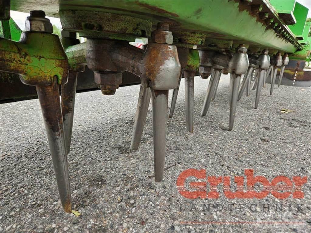 Fliegl S 3000 Rotorkopeggen / rototillers