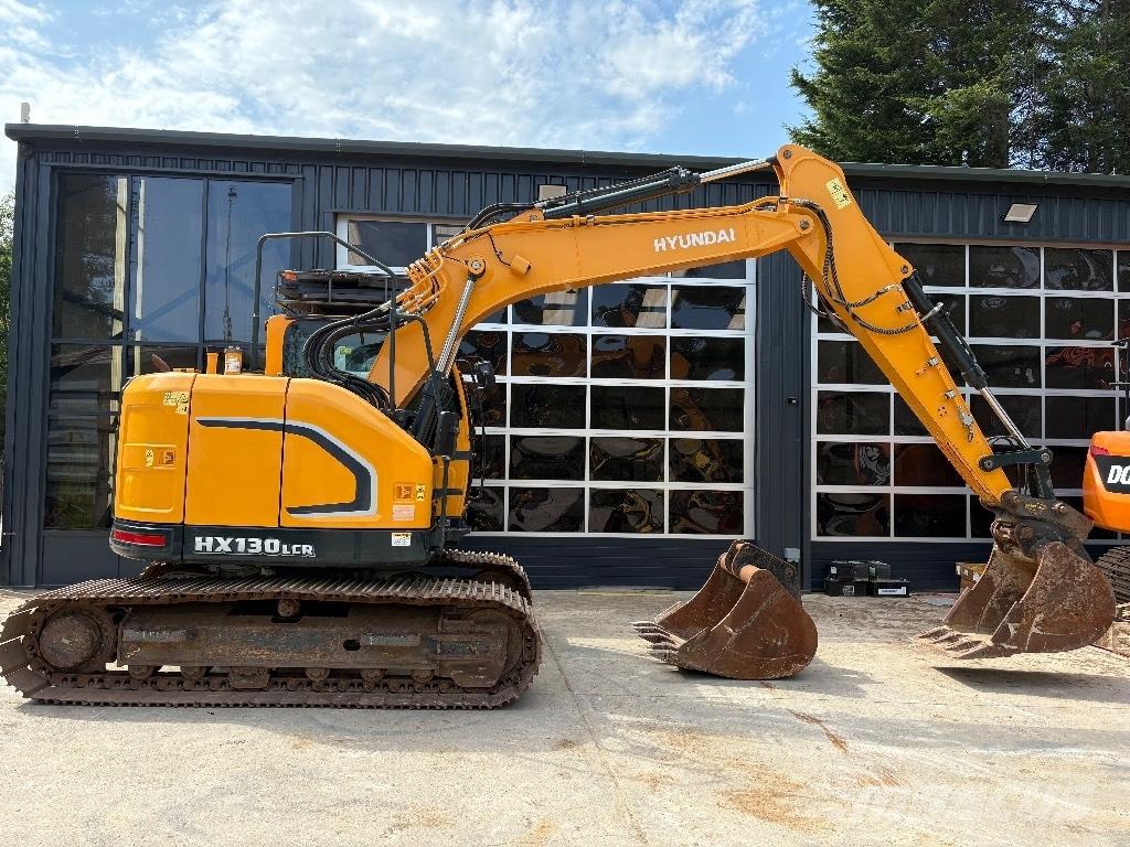 Hyundai HX 130 Rupsgraafmachines
