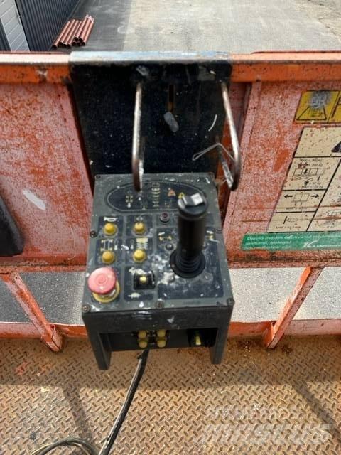 JLG M4069 Schaarhoogwerkers