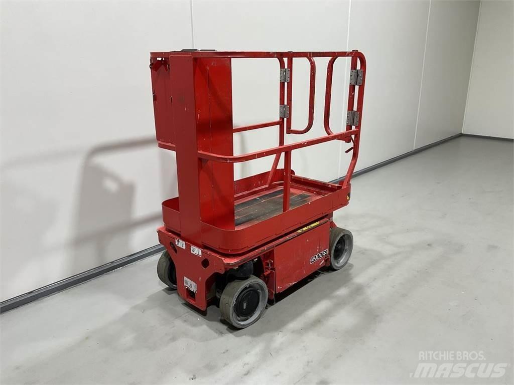 JLG 1230ES Schaarhoogwerkers