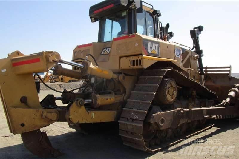 CAT D8R Rupsdozers