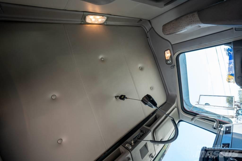 Kenworth W 900 Trekkers