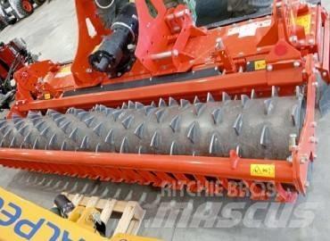 Kubota PH 1301 Rotorkopeggen / rototillers