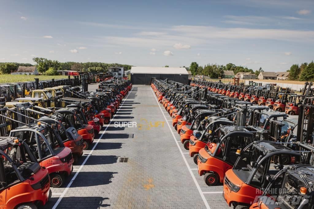 Linde L14AP Zelfrijdende stapelaars