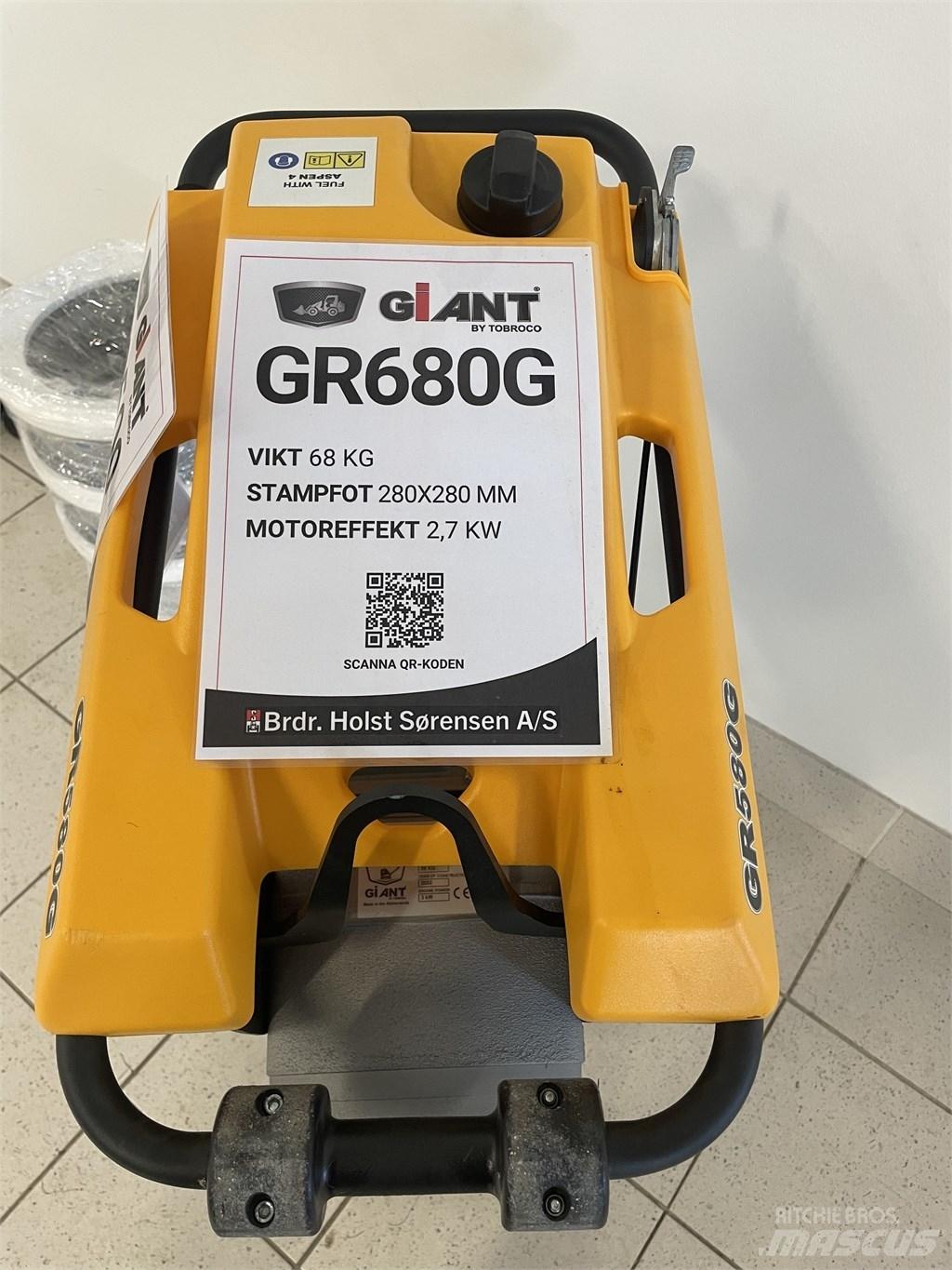 GiANT GR580G Stampers